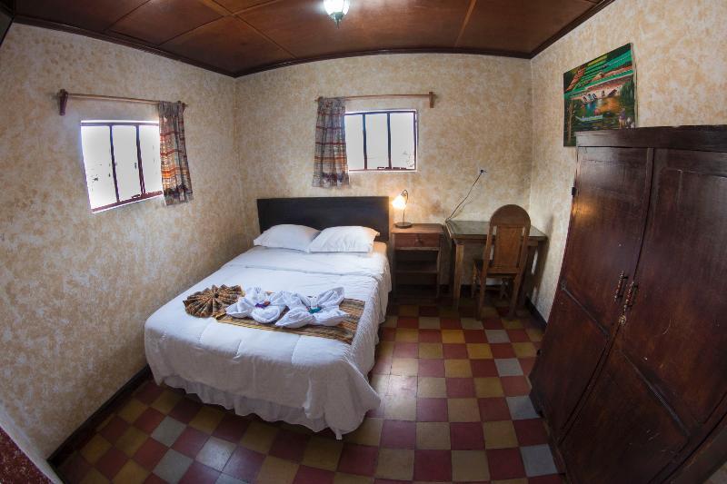 Hotel Y Galeria Uxlabil Antigua Ngoại thất bức ảnh